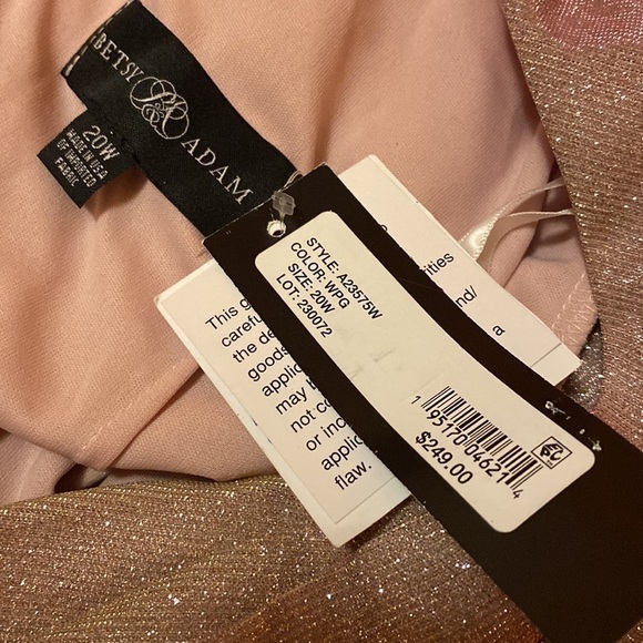 BETSY & ADAM Plus Glitter Drape Cape Ruched Bodycon Dress in WHITE/PINK/GOLD - Picture 4 of 4